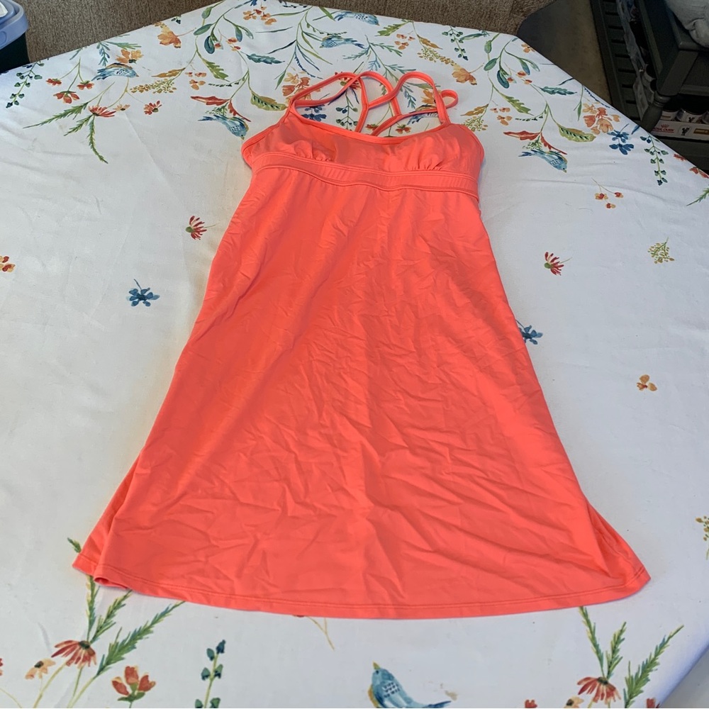 Athleta athletic dress coral orange pink size small